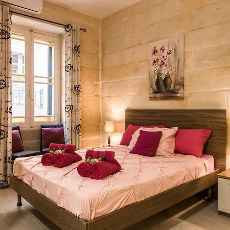 Gb Suites - Triplex Apartment Valletta Exteriör bild